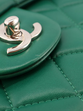 Classic Jumbo Double Flap Bag