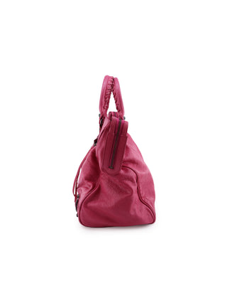 Classic Velo Shoulder Bag