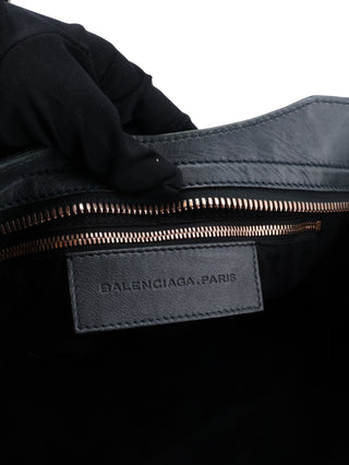 Giant 21 Classic City Shoulder Bag