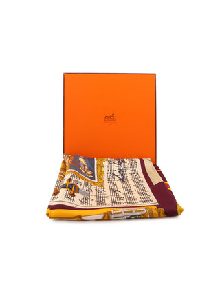 Carré 90 In Salzburg Scarf