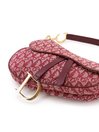 Oblique Saddle Shoulder Bag