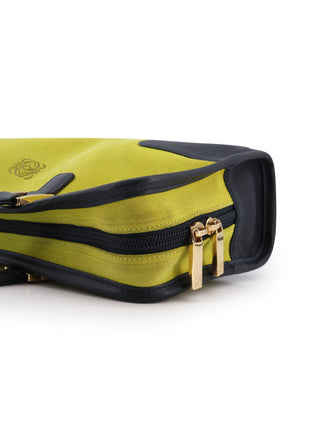 Amazona 35 East West Shoulder Bag