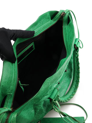 Classic City Shoulder Bag