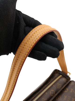 Vivacite MM Shoulder Bag