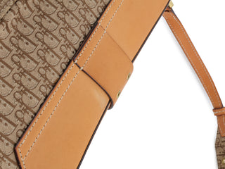 Oblique Street Chic Shoulder Bag