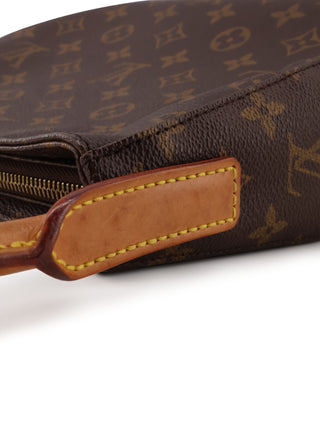 Looping MM Shoulder Bag