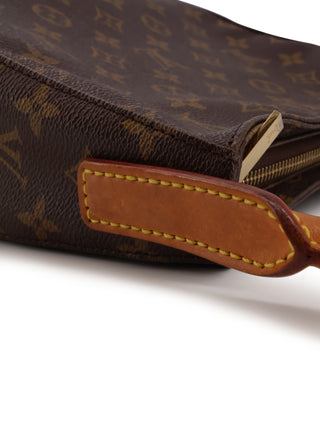 Looping MM Shoulder Bag