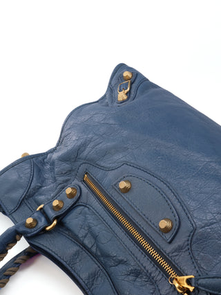 Giant 12 Classic City Shoulder Bag