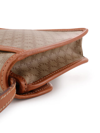 Macadam Circular Clasp Envelope Shoulder Bag
