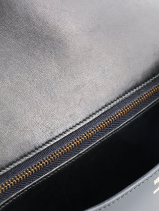 Constance 23 Shoulder Bag