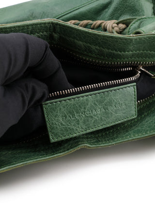 Giant 21 City Shoulder Bag