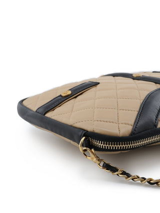 Small Girl Matelasse Crossbody Bag