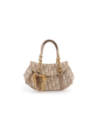 Romantique Trotter Shoulder Bag