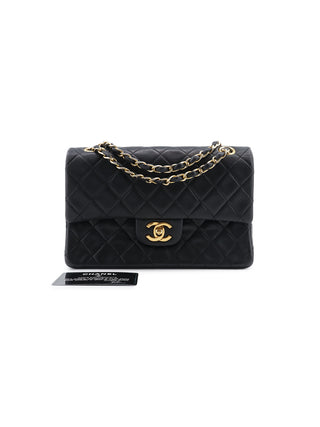 Matelasse Classic Flap 23 Shoulder Bag