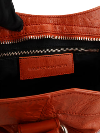 Giant 21 Classic City Shoulder Bag