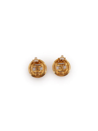 Ribbed CC Logo Clip-On Earrings
