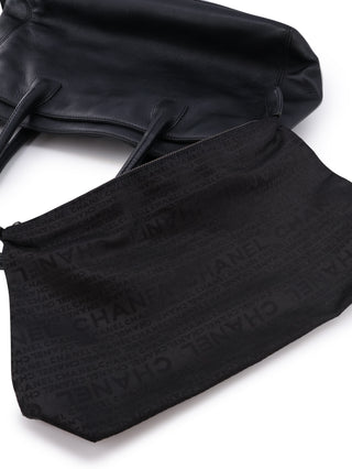 Timeless CC Chain Shopper Tote