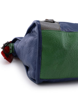 Classic City Shoulder Bag
