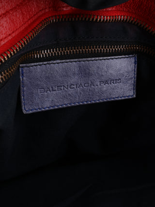 Classic City Shoulder Bag