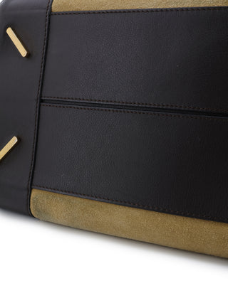 Amazona Suede Handbag 28