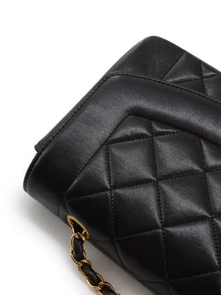 Chanel Diana Flap Shoulder Bag | Size 23| Series 3