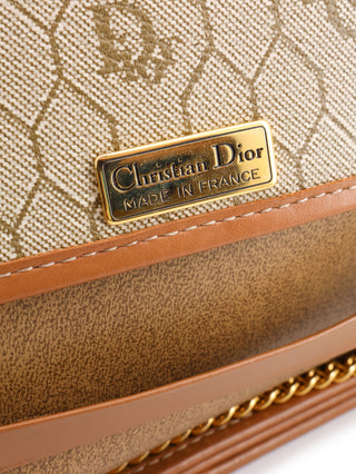 Honeycomb Oval Logo Chain Shoulder Bag