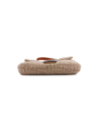 Zucca Baguette Knit Shoulder Bag