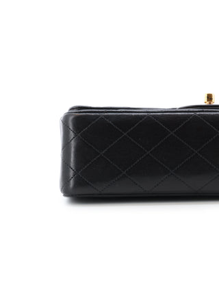 Classic Medium Flap Bag