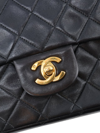 Classic Medium Flap Bag